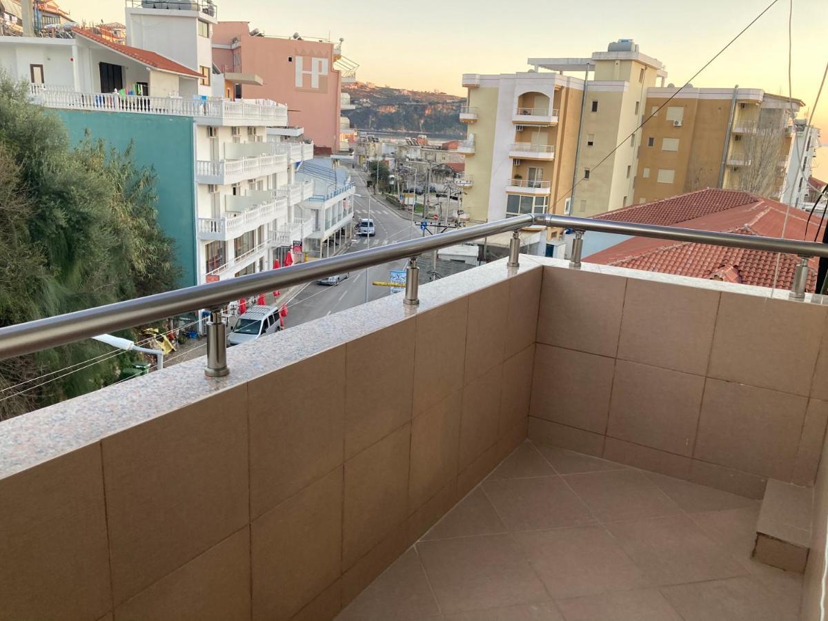 88 Apartment Himare Exterior photo